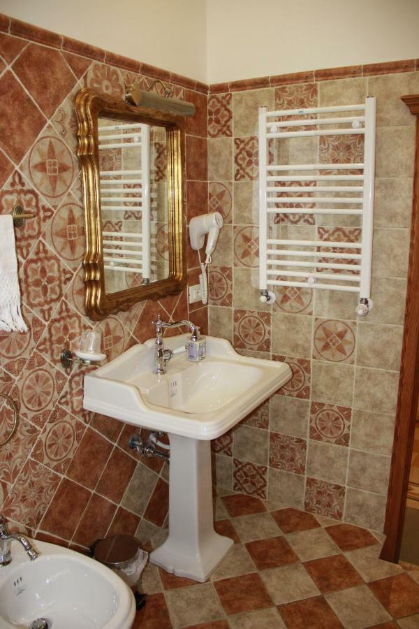 Guest House Domo Florenzia Luaran gambar