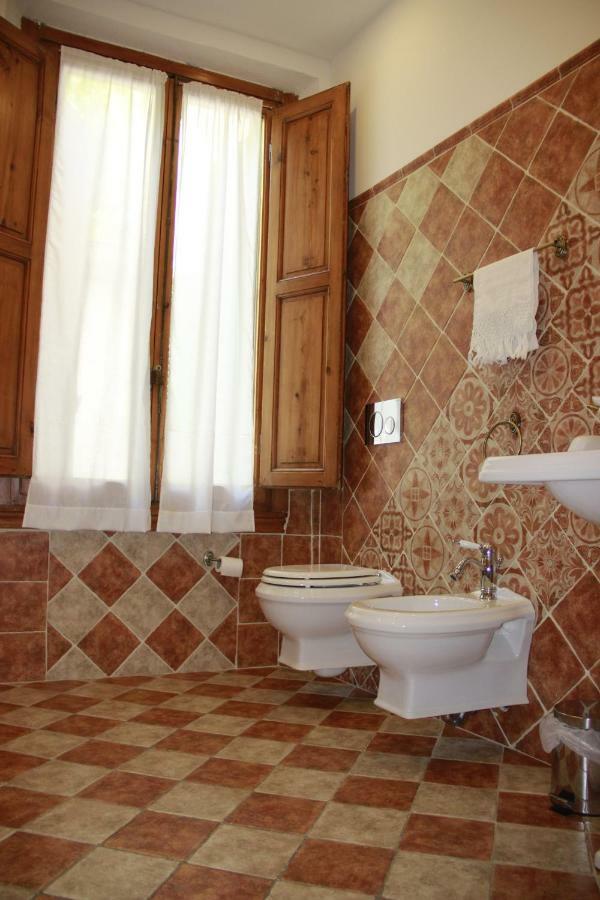 Guest House Domo Florenzia Luaran gambar